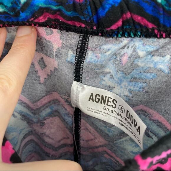 Agnes & Dora Women’s Aztec Print Leggings Size Small / Medium - Picture 2 of 3